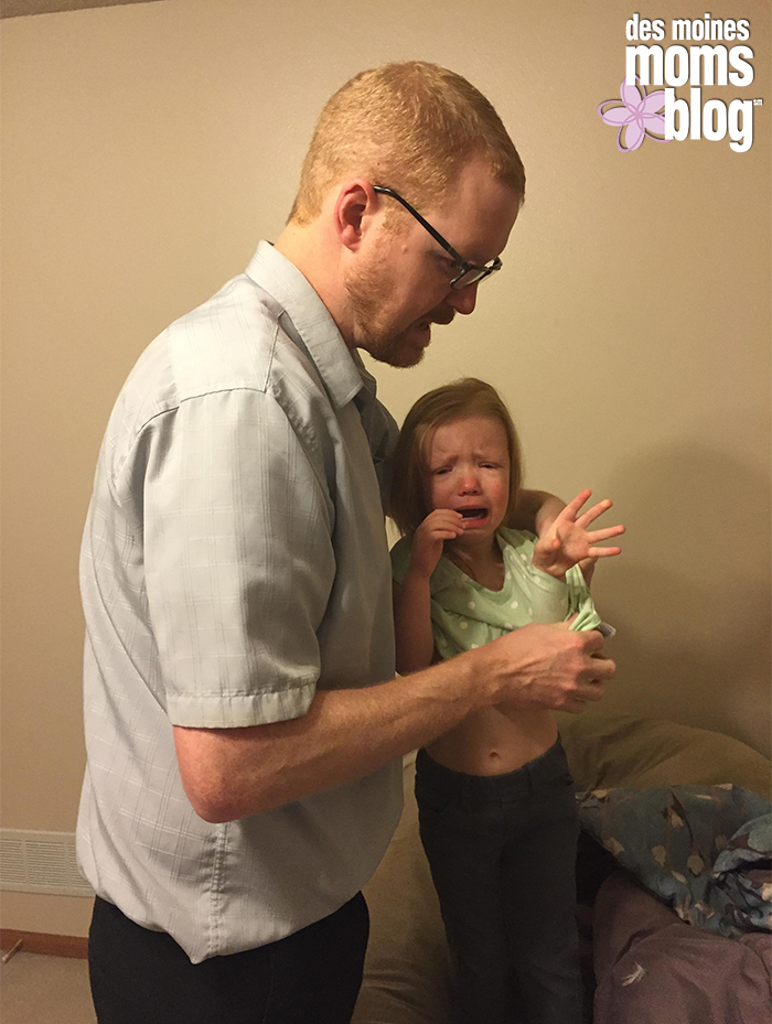 My Kid Favors Me over Daddy and It's Not Pretty | Des Moines Moms Blog