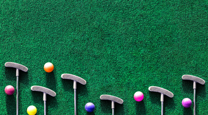 where to play mini golf in des moines